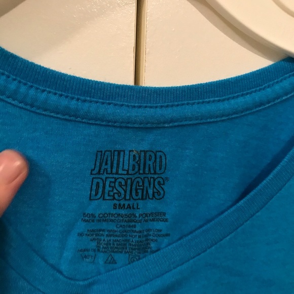 Blue beach graphic tee - Picture 2 of 2